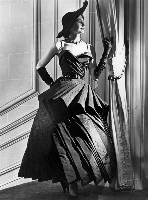 christian dior fashion designer.